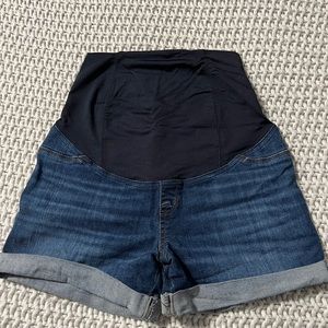 Isabel Maternity Shorts size 2